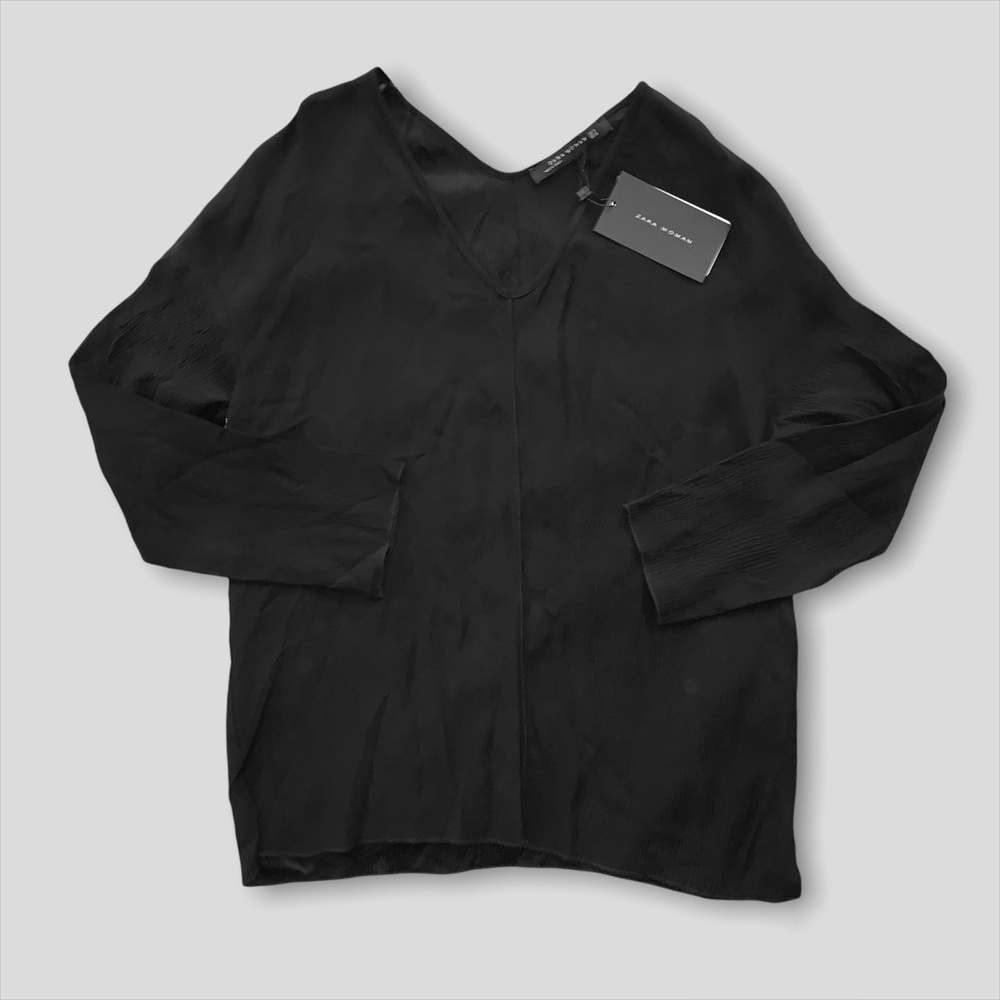 ZARA Black Plisse Textured V-Neck Exposed Seam Blouse